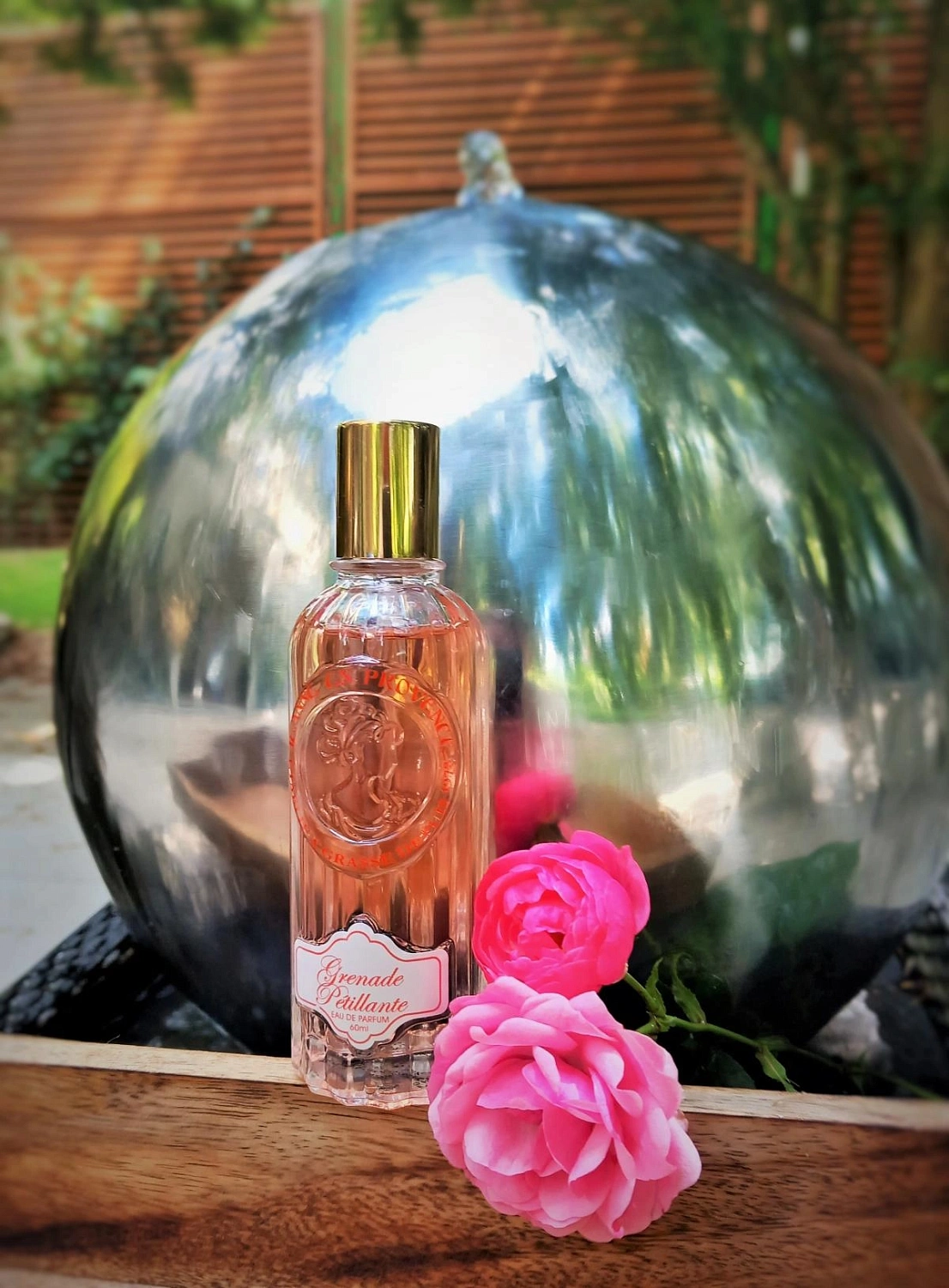 Jeanne en Provence Grenade Petillante