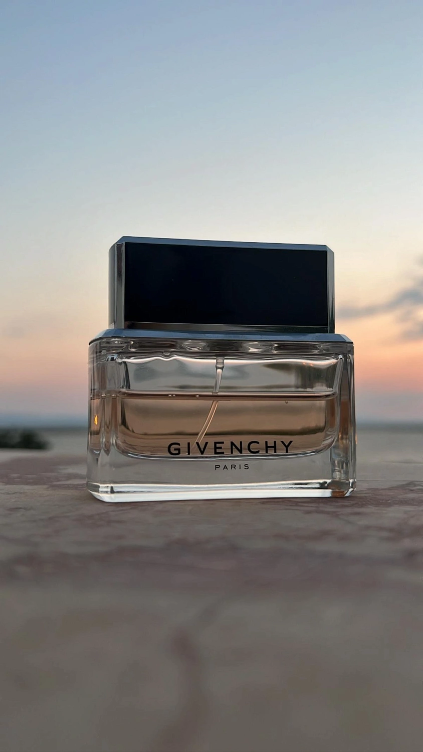 Givenchy Dahlia Noir