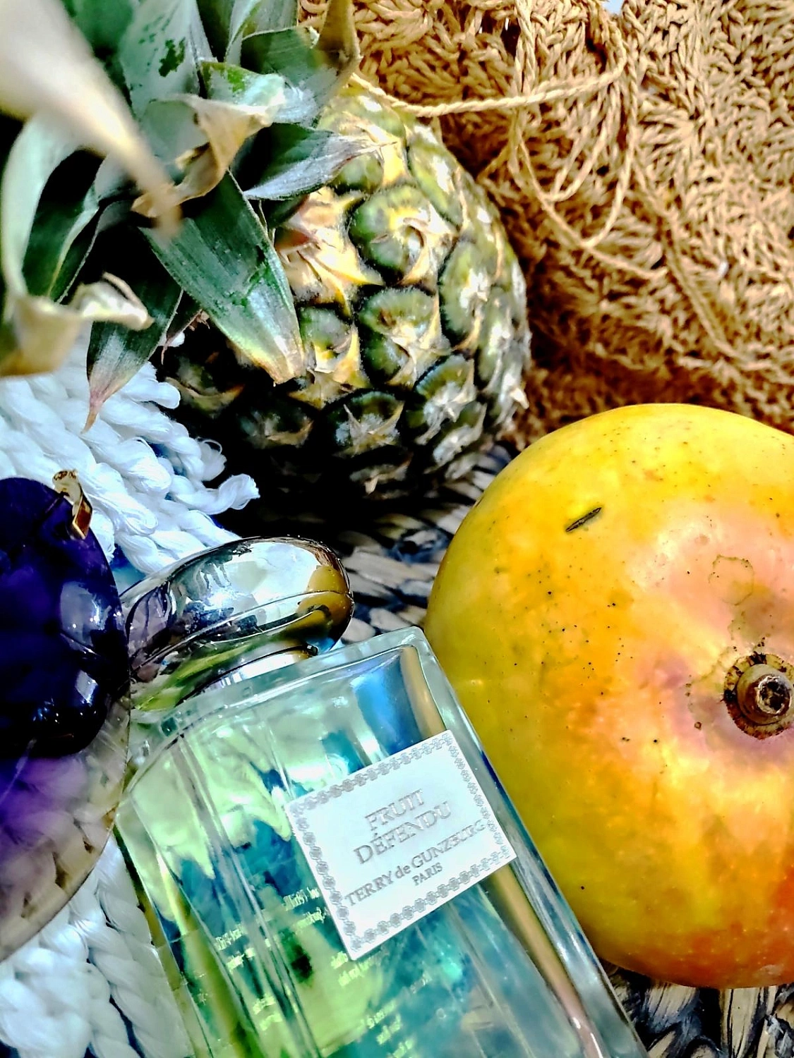 Terry de Gunzburg Fruit Défendu