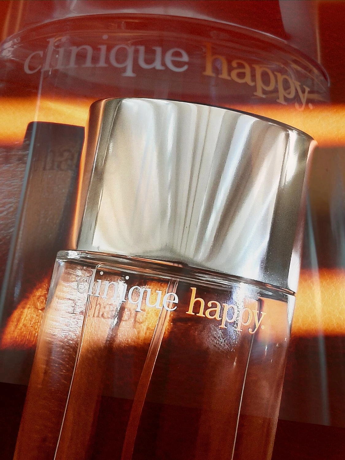 Clinique Happy