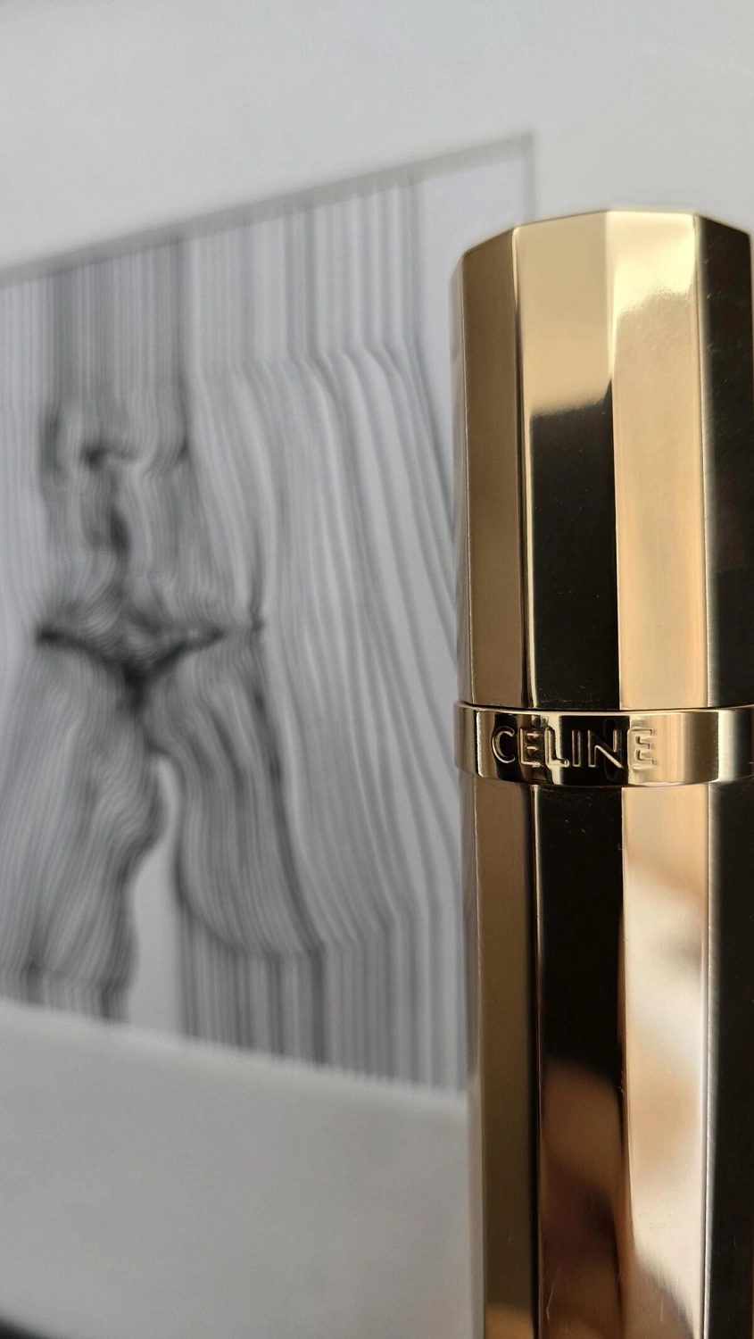 Celine La Peau Nue