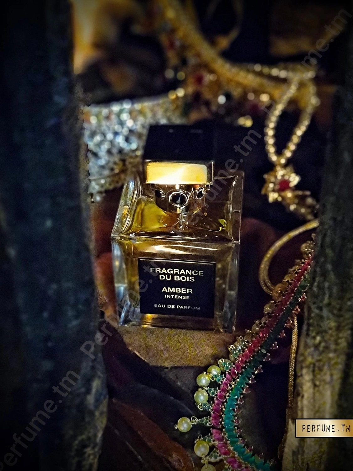 Fragrance du Bois Amber Intense