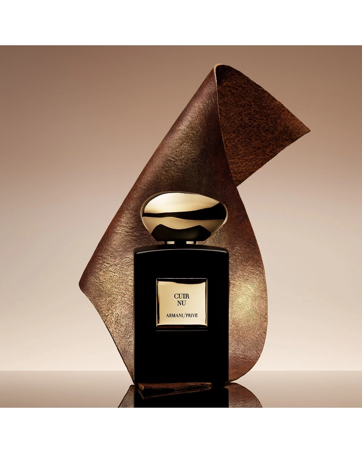 Armani Cuir Nu