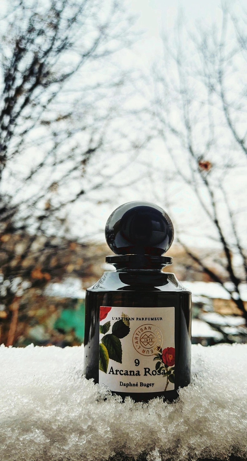 L'Artisan Parfumeur Natura Fabularis 9 Arcana Rosa