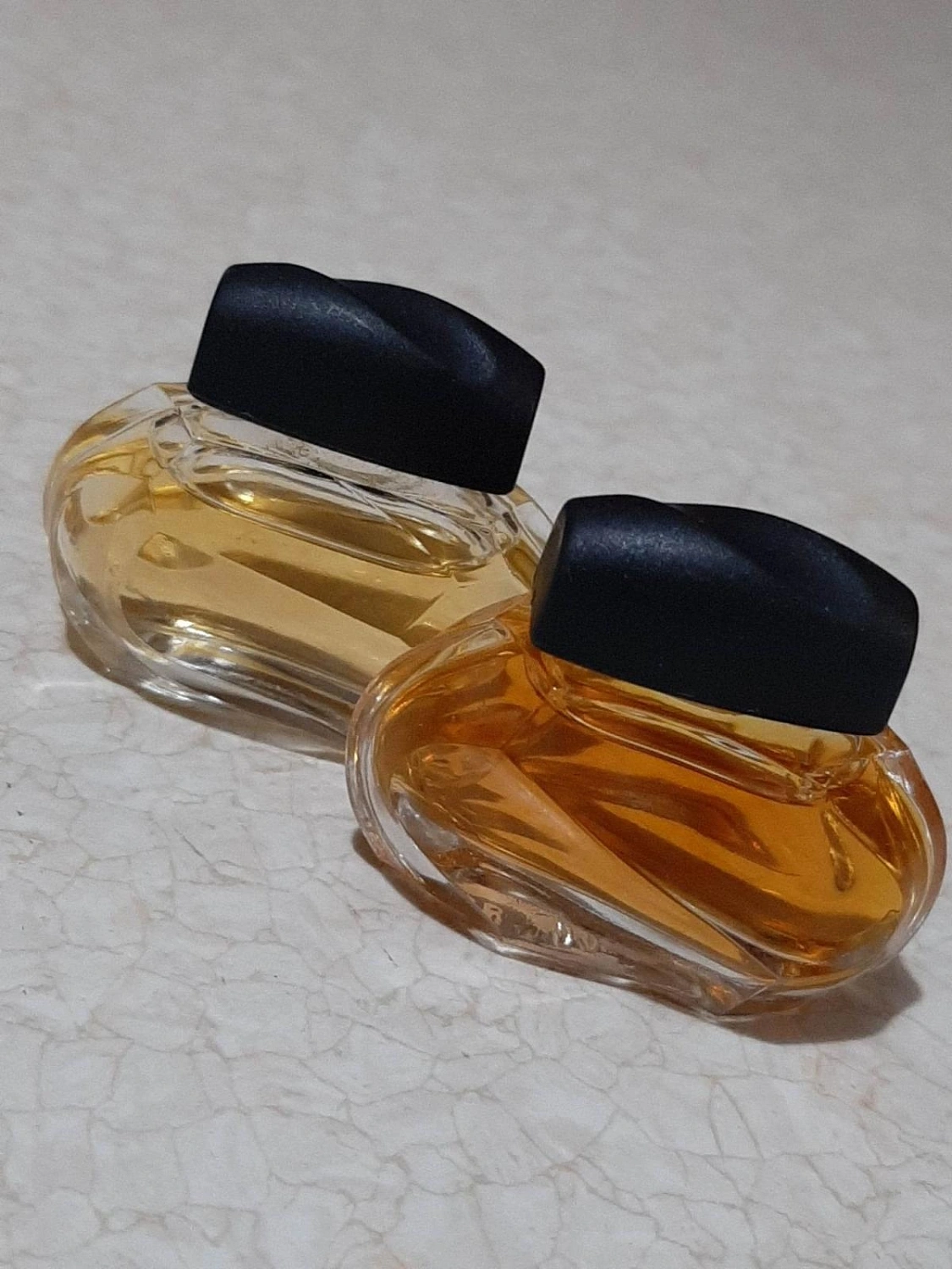 Estée Lauder Knowing