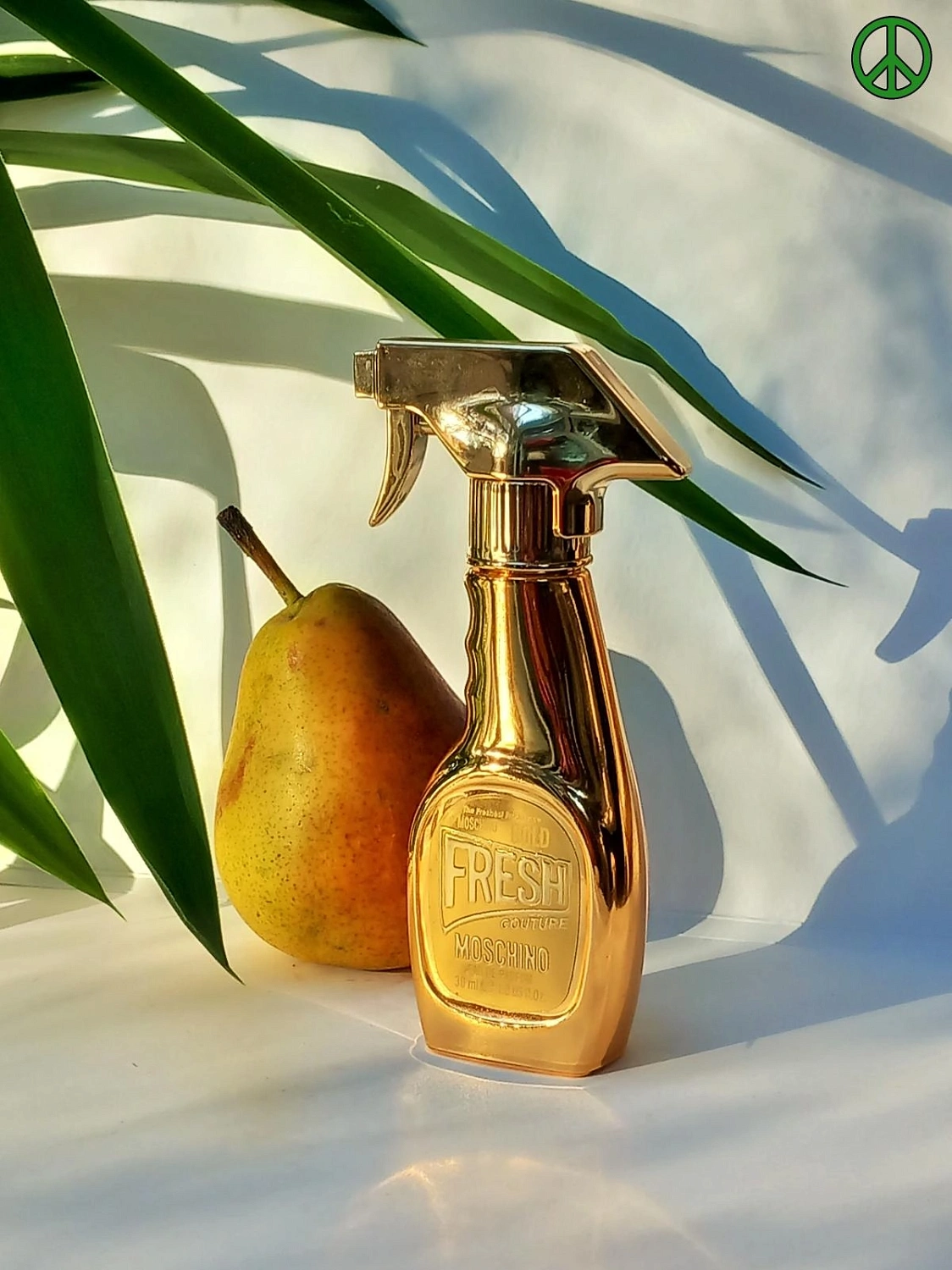 Moschino Gold Fresh Couture