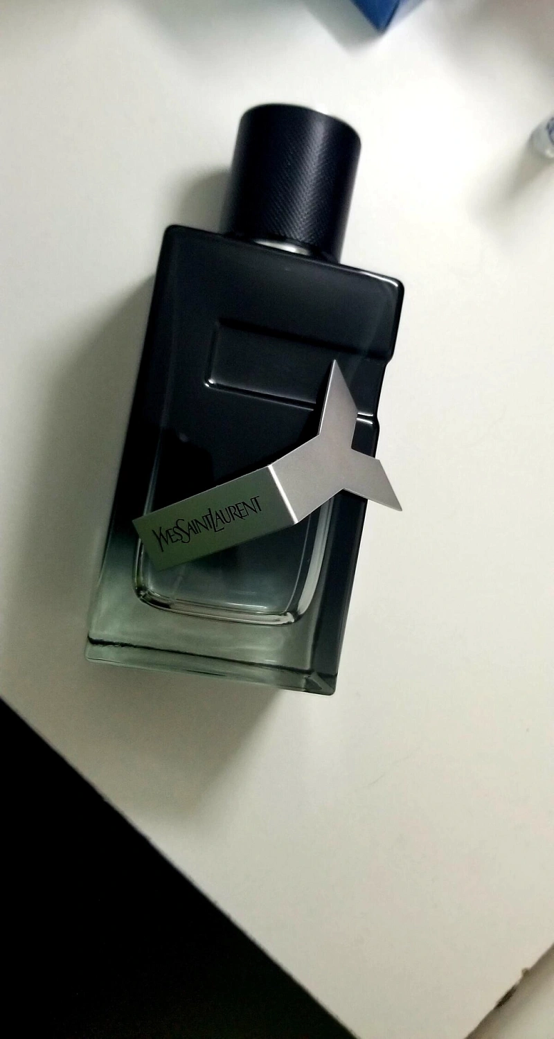 Yves Saint Laurent Y Eau de Parfum