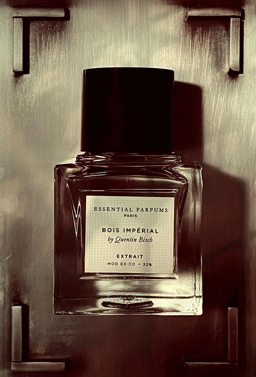 Essential Parfums Bois Imperial Extrait