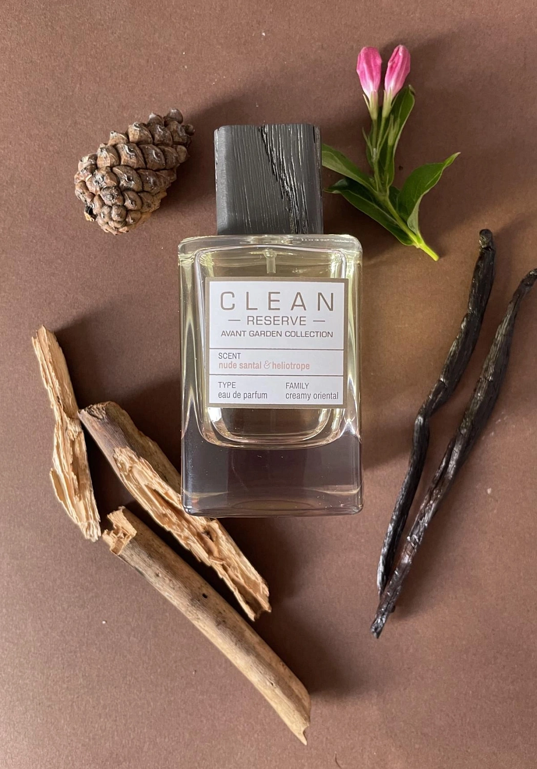 Clean Nude Santal & Heliotrope