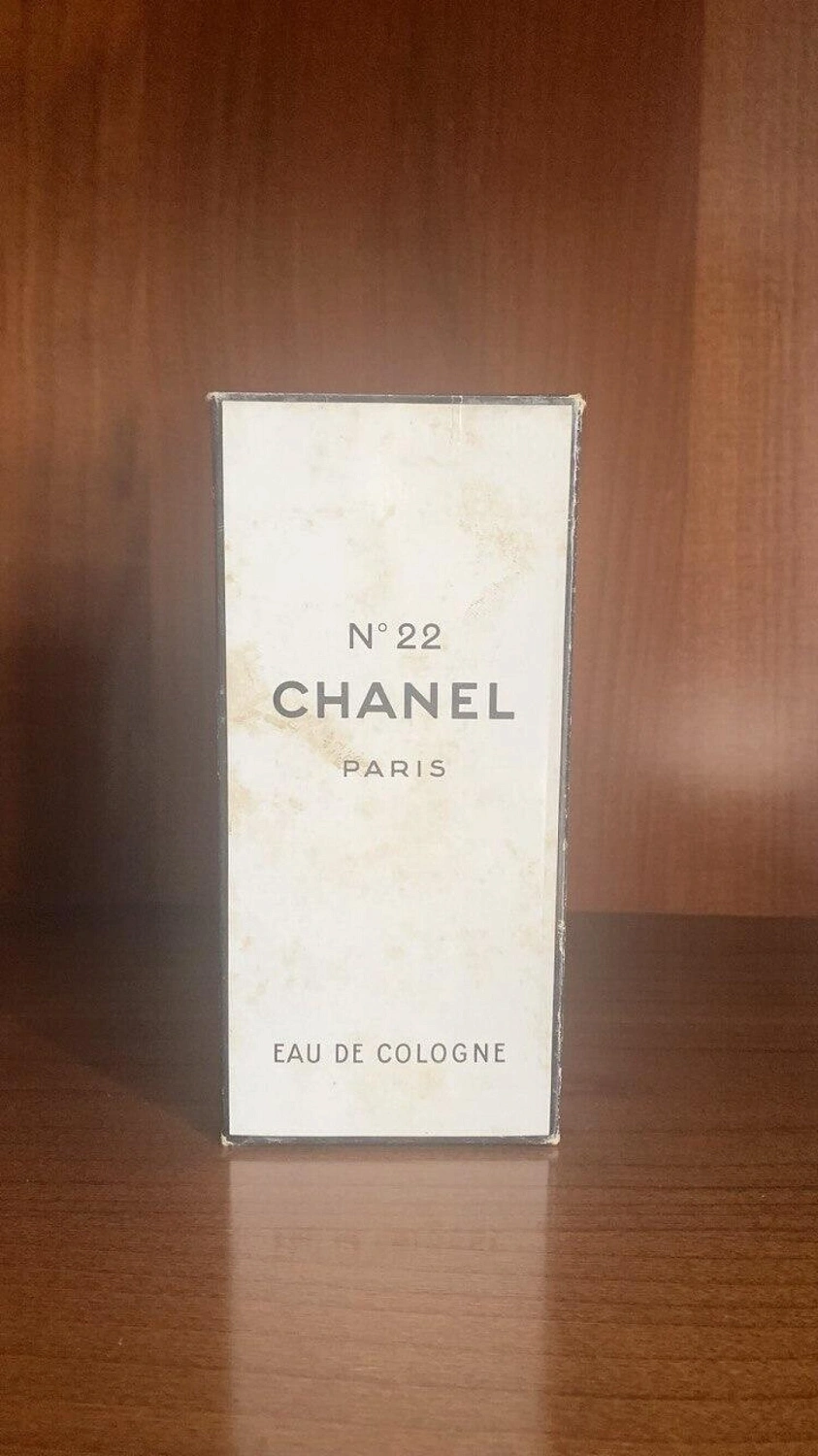 Les Exclusifs de Chanel N°22
