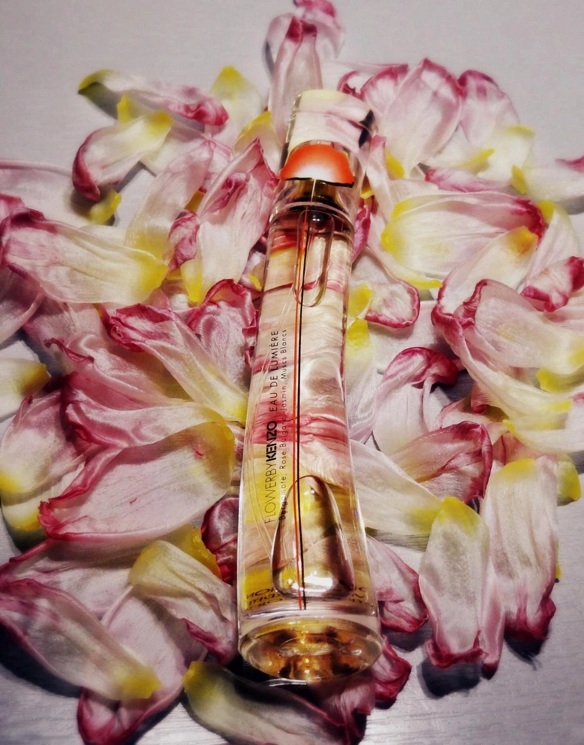 Flower by Kenzo Eau de Lumiere