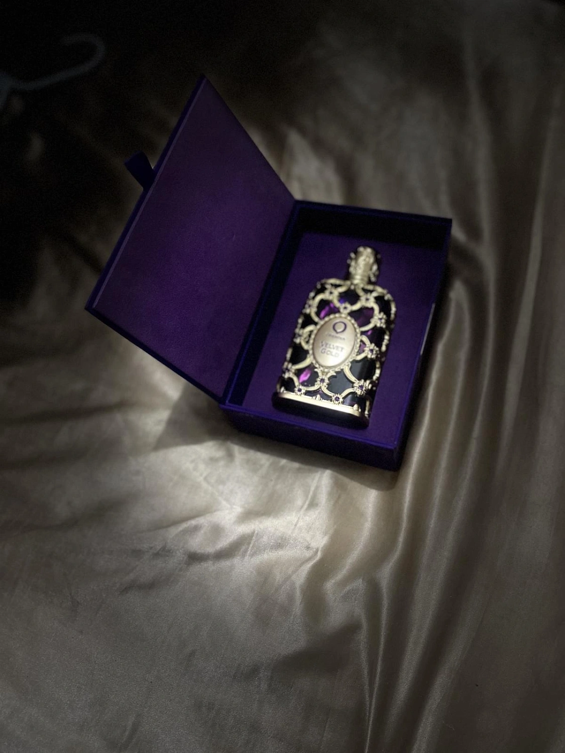 Orientica Premium Velvet Gold
