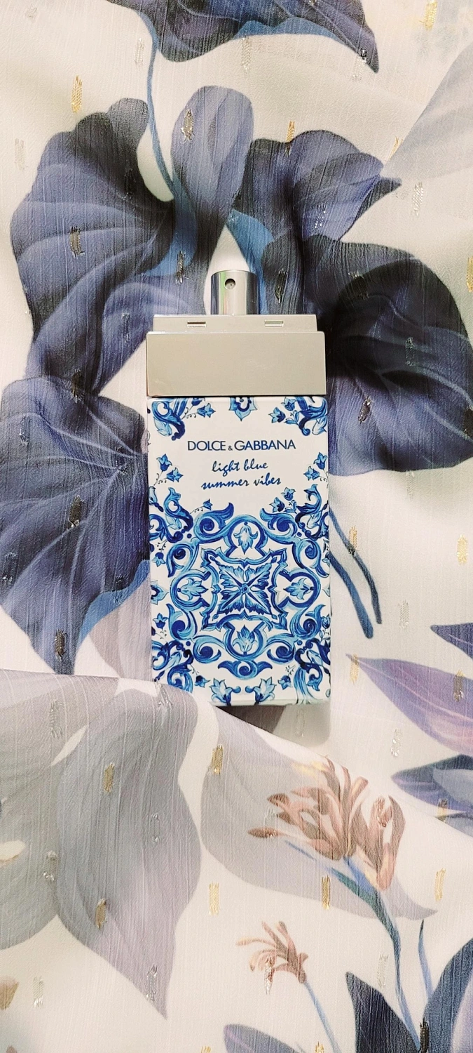 Dolce & Gabbana Light Blue Summer Vibes