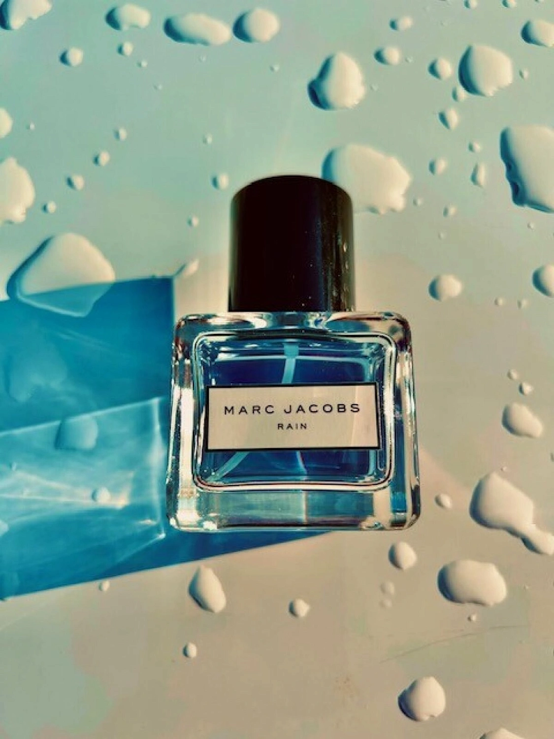 Marc Jacobs Tropical Rain