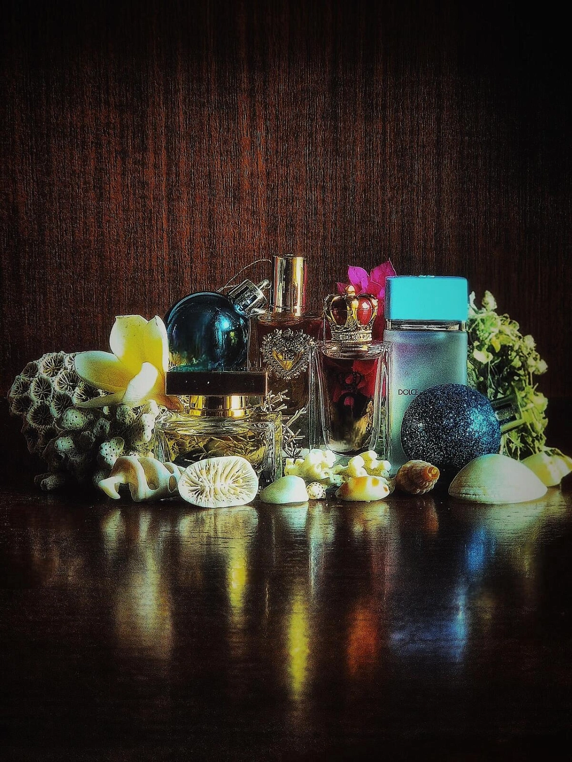 Q by Dolce & Gabbana Eau de Parfum Intense