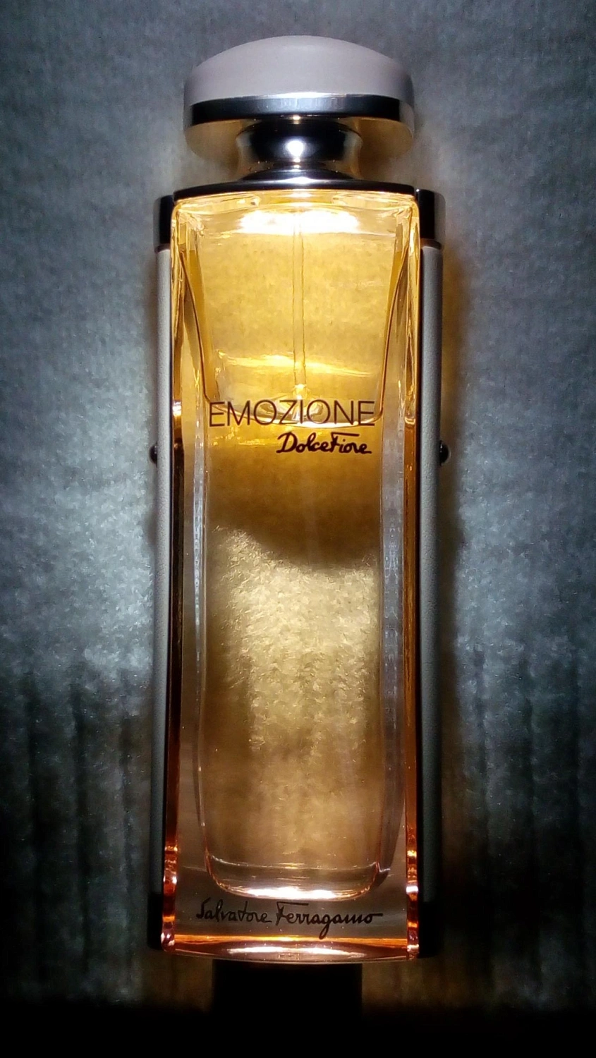 Salvatore Ferragamo Emozione Dolce Fiore