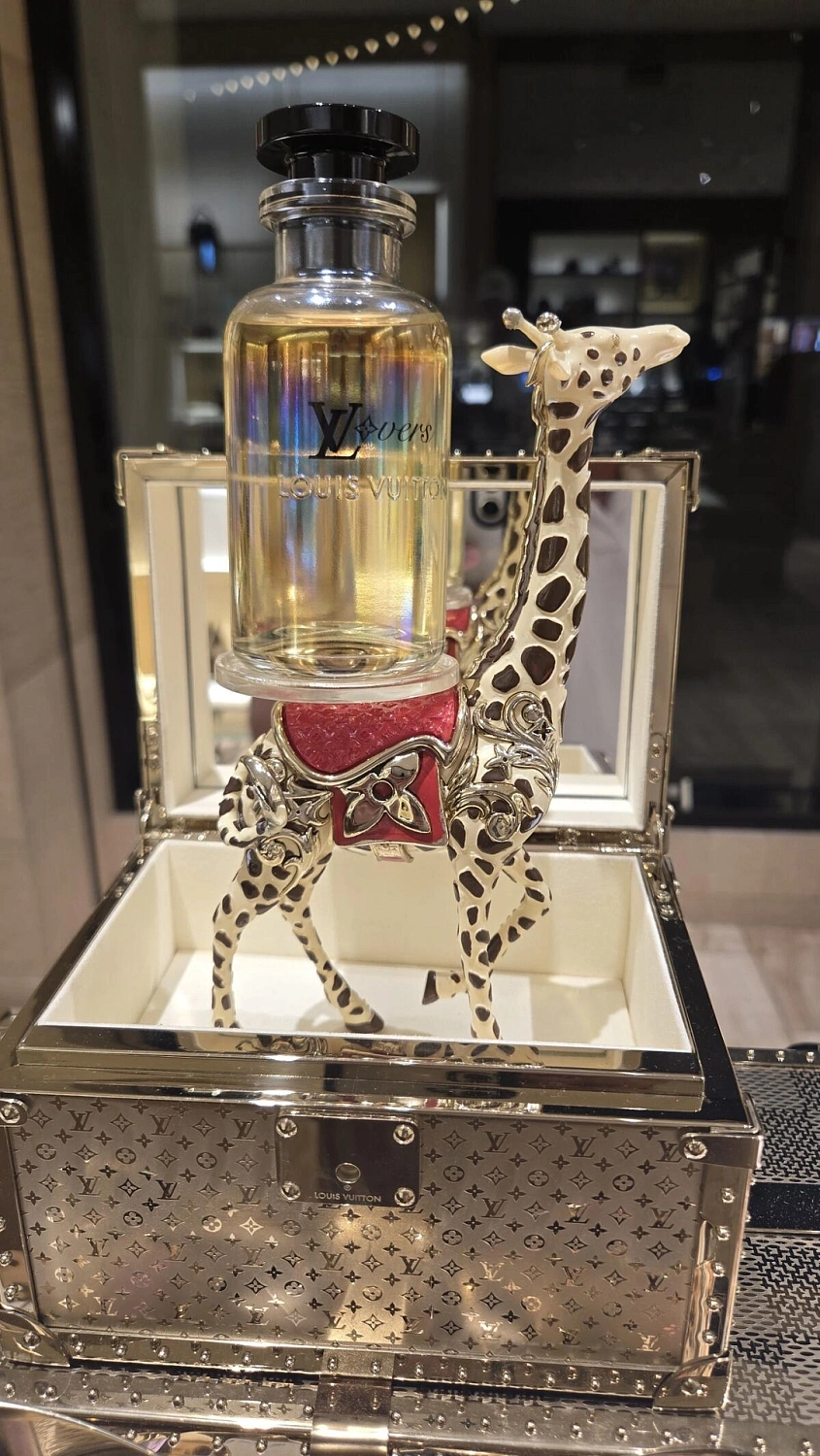 Louis Vuitton LV Lovers