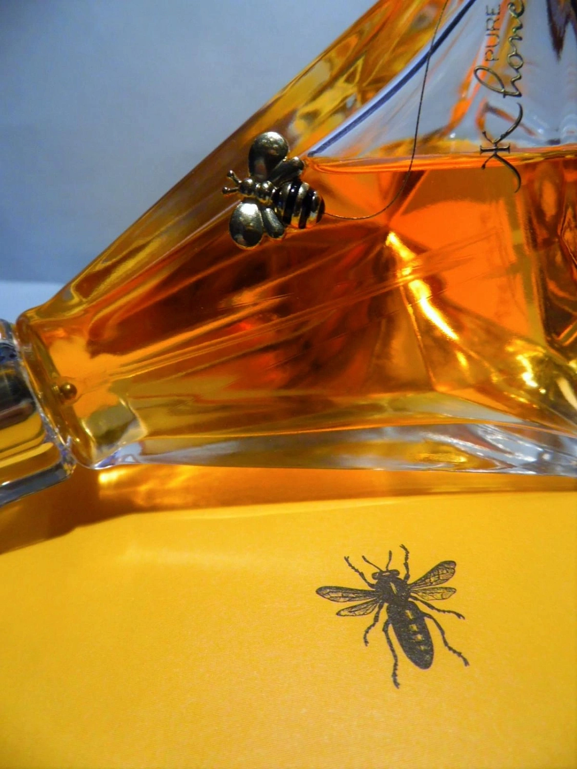Kim Kardashian Pure Honey