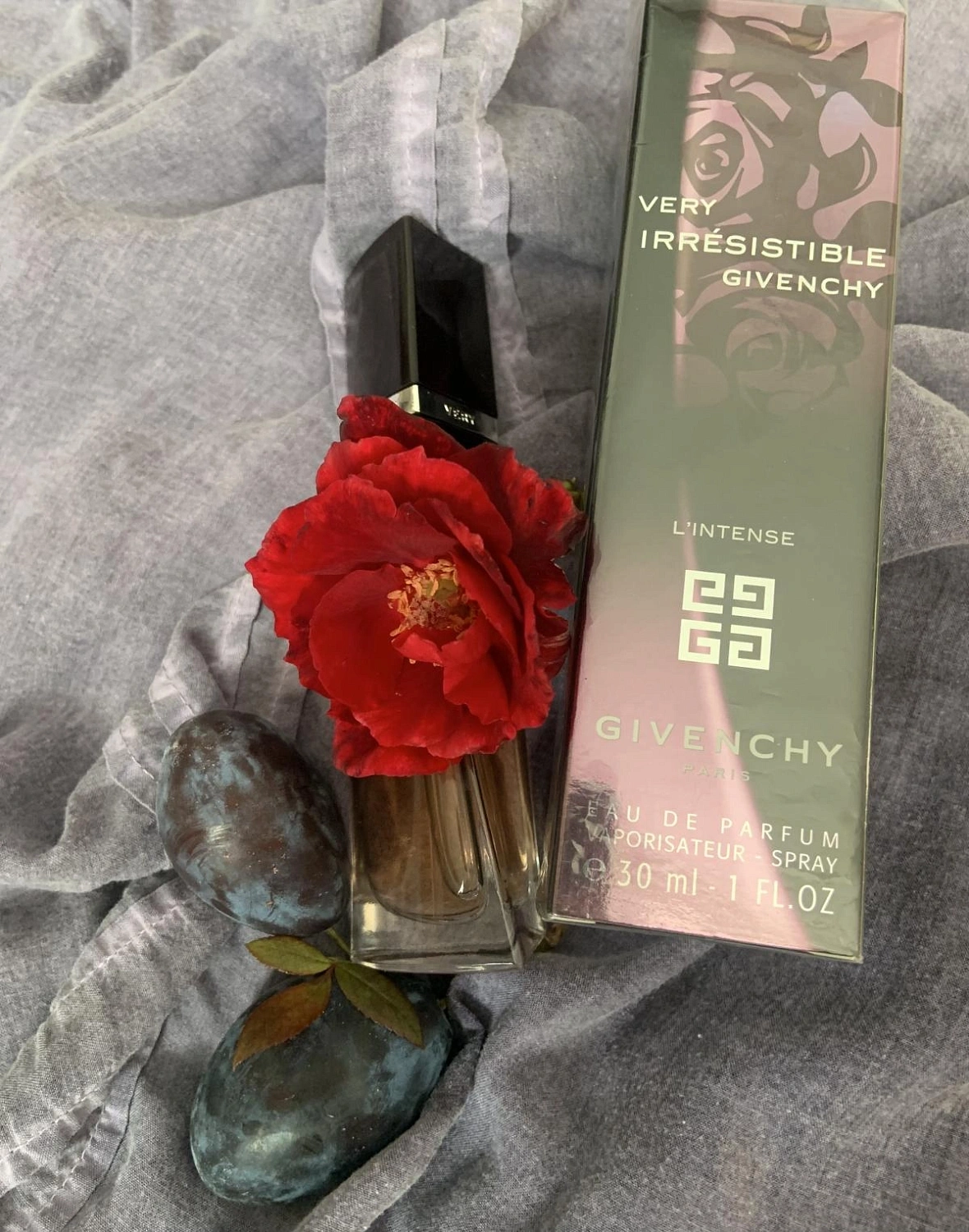 Very Irresistible Givenchy L'Intense