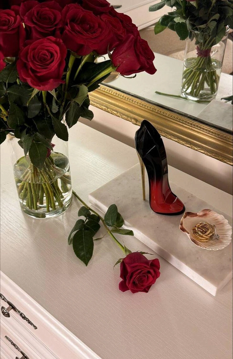 Carolina Herrera Very Good Girl Elixir