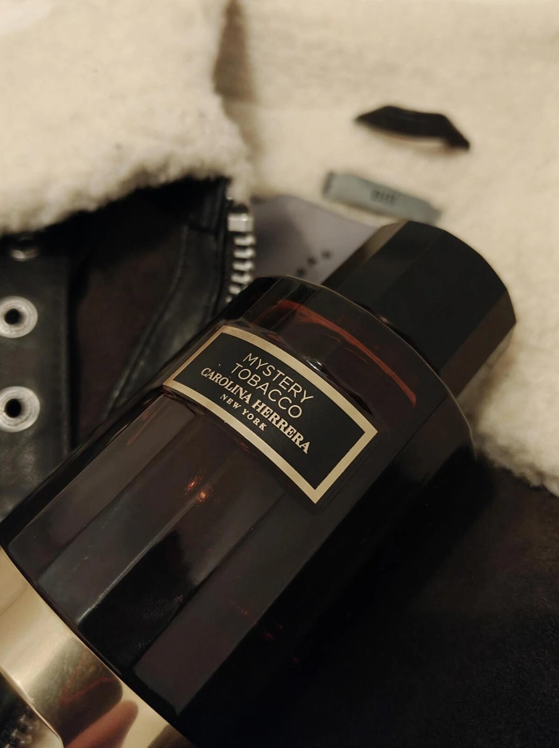 Carolina Herrera Mystery Tobacco