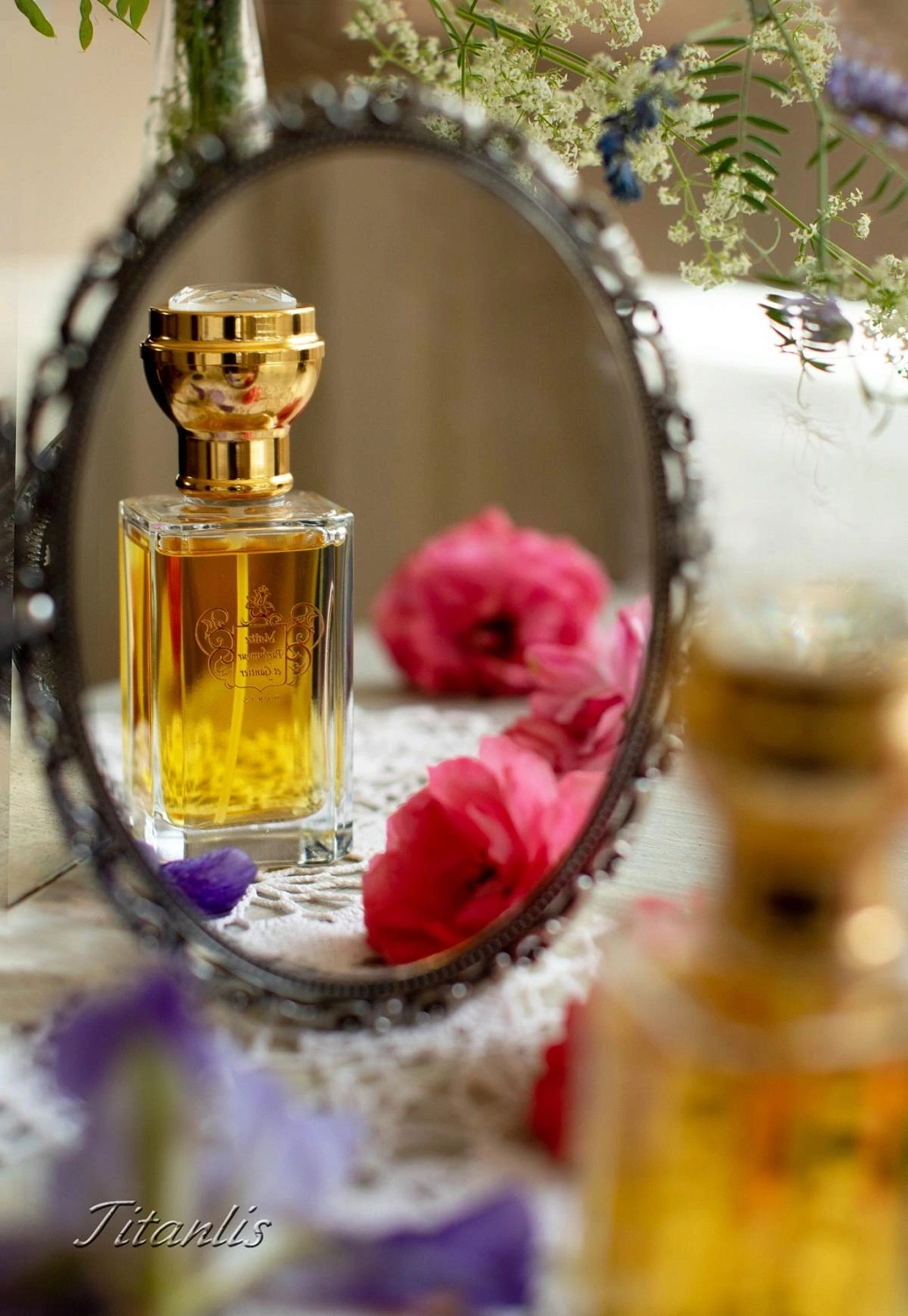 Maître Parfumeur et Gantier Soie Rouge