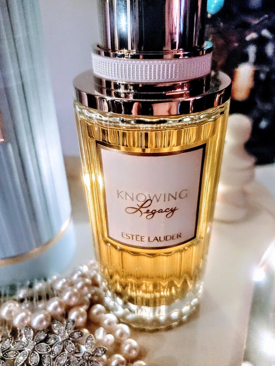 Estée Lauder Knowing Legacy