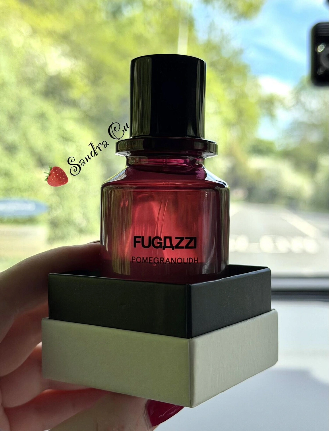 Fugazzi Pomegranoudh